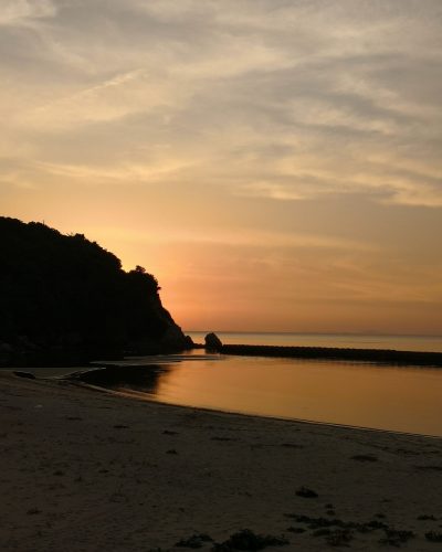 淡路島　夕焼け　砂浜